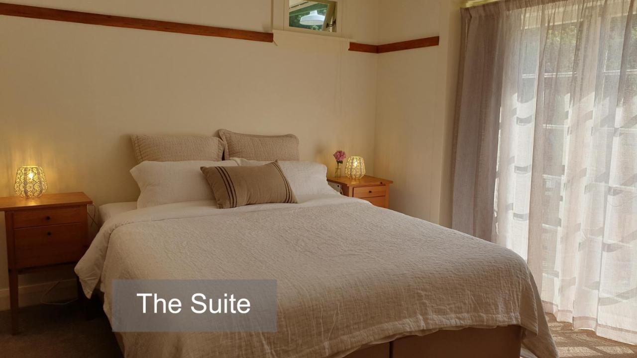 Bluff Hill Bed & Breakfast เนเปียร์ ภายนอก รูปภาพ